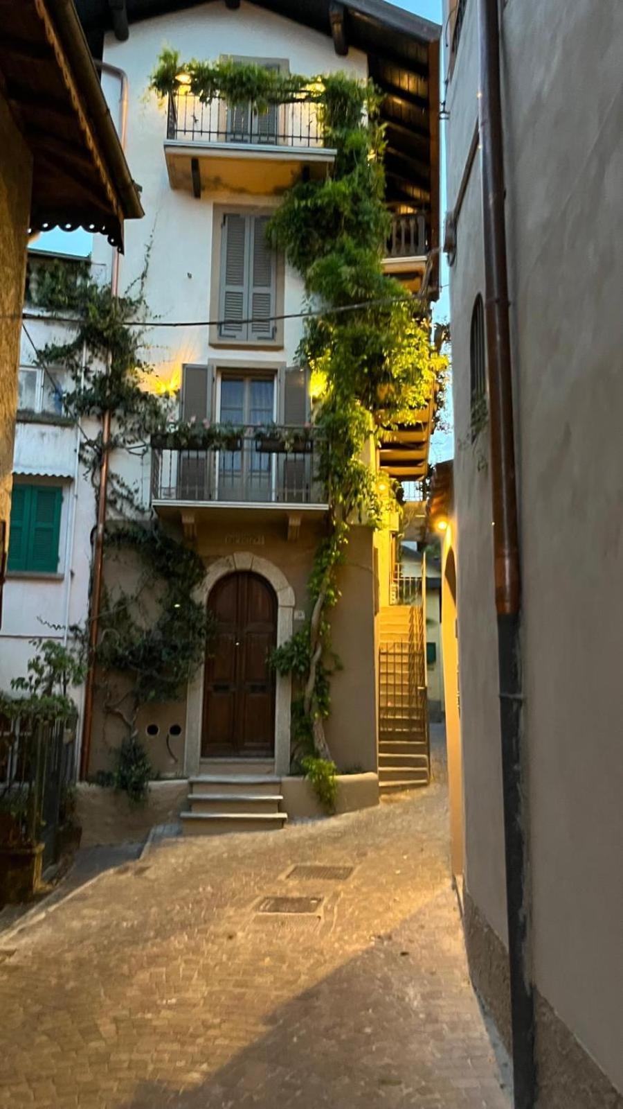 Appartement La Torre à Belgirate Extérieur photo
